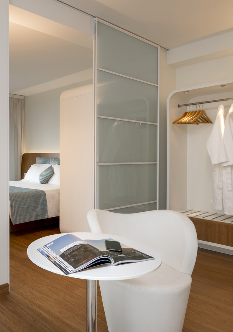 media.Slide-SuiteVespucci_2TSuiteHotel_Riccione