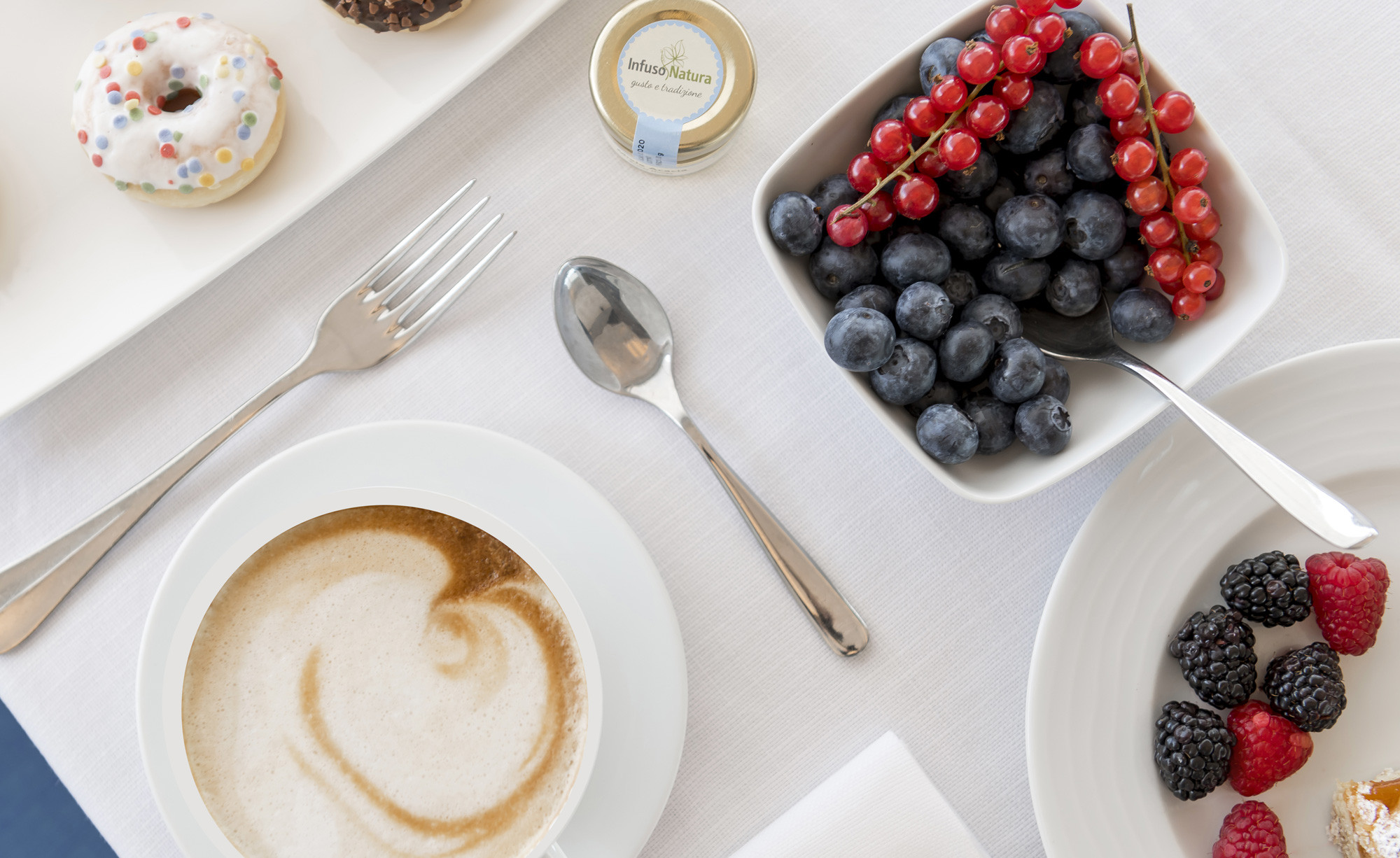 media.Slide-Colazione_3TSuiteHotel_Riccione